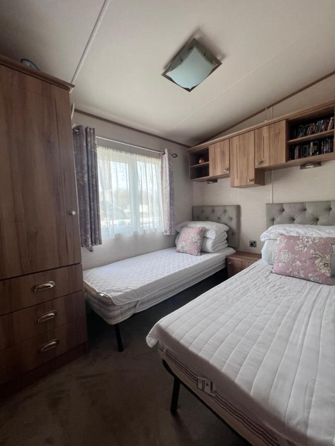 Norfolk Caravan Staycation Pet Friendly Belton with Browston Luaran gambar