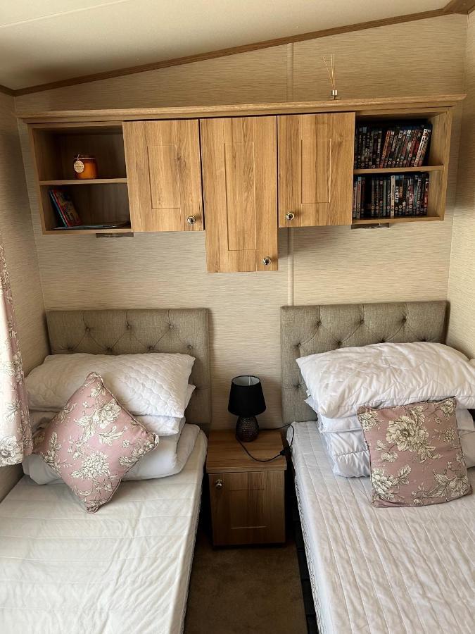 Norfolk Caravan Staycation Pet Friendly Belton with Browston Luaran gambar